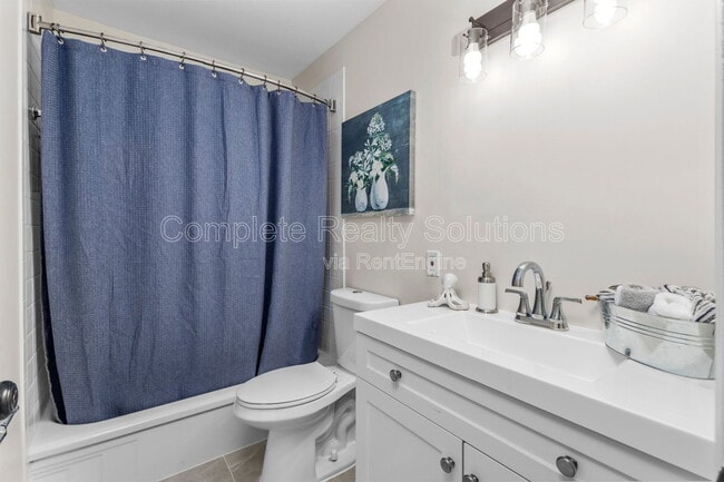 Building Photo - 9551 Cantwell Dr