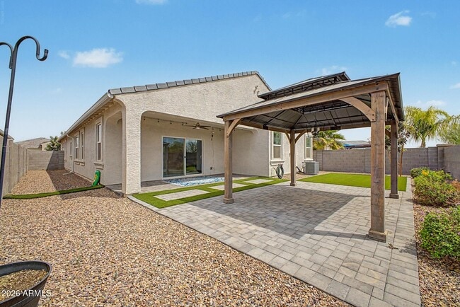 Building Photo - 18363 W Whispering Wind Dr