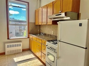 Building Photo - 603A 20th St