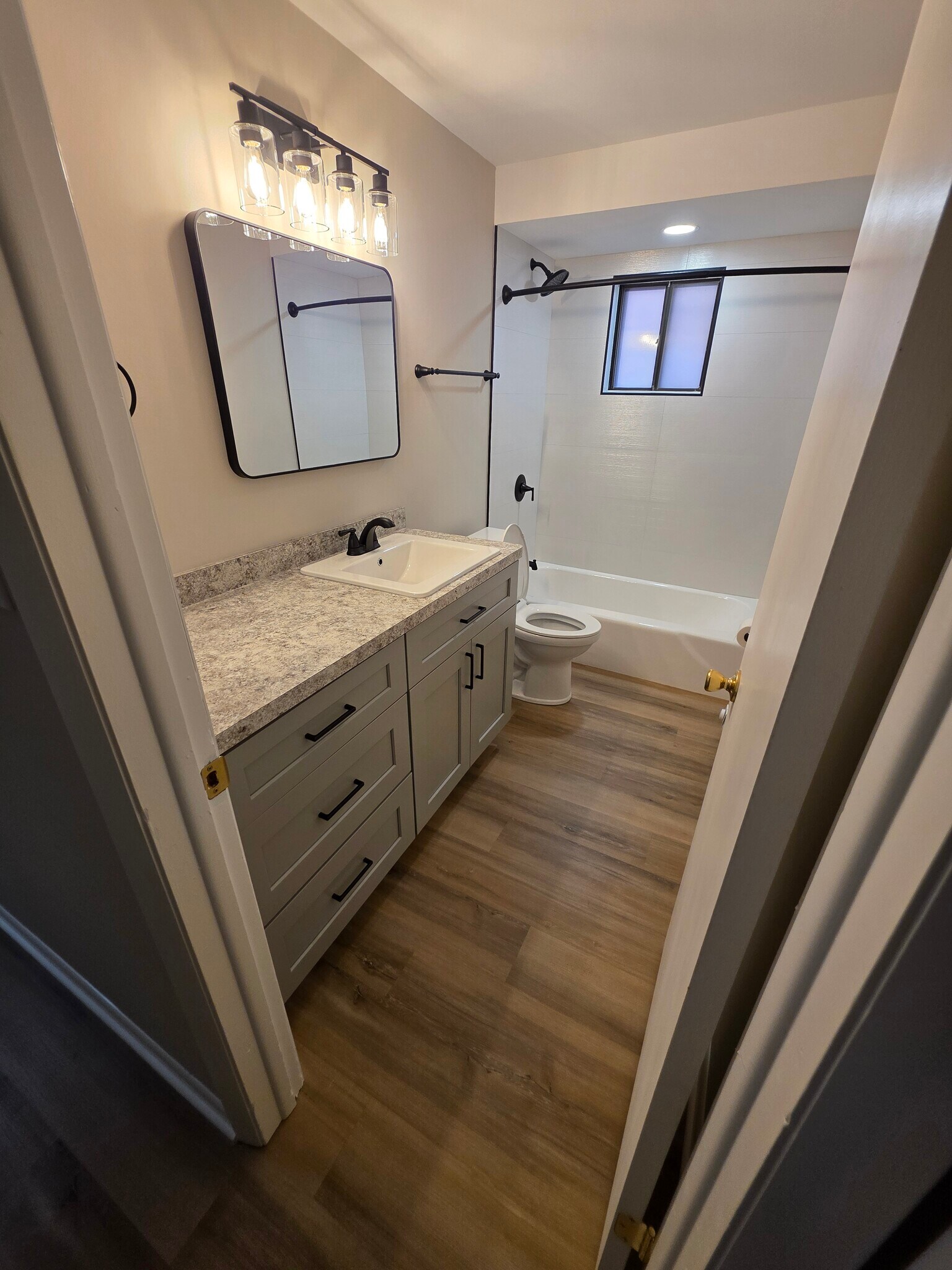 Newly remodeled bathroom - 6704 W 64th Pl