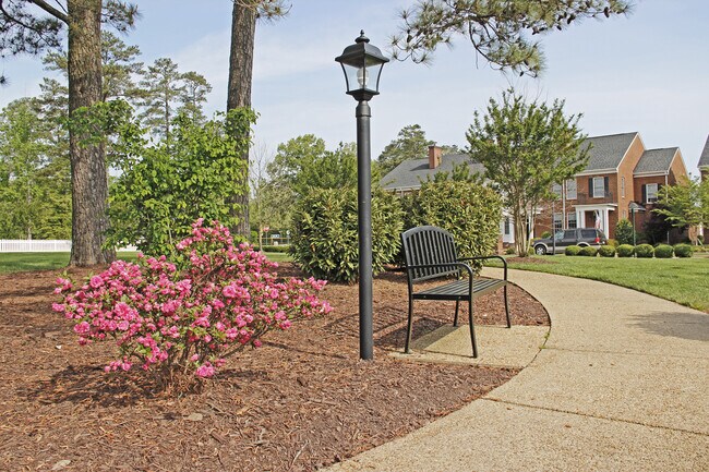Building Photo - Village at Quarterpath