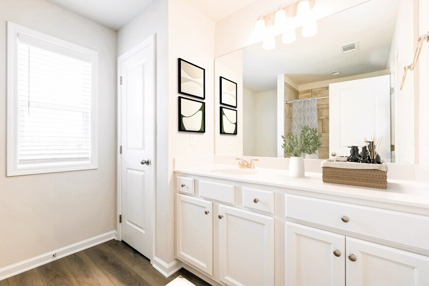 Building Photo - 31 Agonia Ln