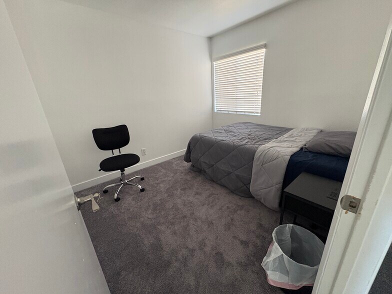 Primary Room - 11504 Bell Tower Dr