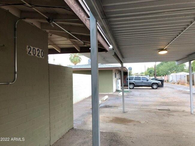 Building Photo - 2020 S Granada Dr