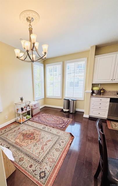 Building Photo - 1421 University Cir