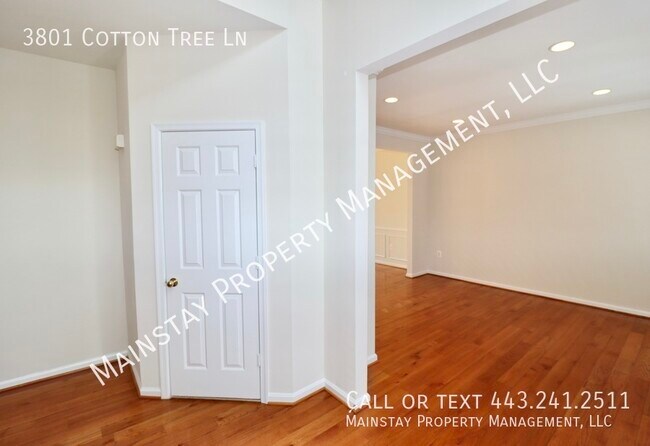 Building Photo - Beautiful 5 Bedroom SFH in Family Friendly...