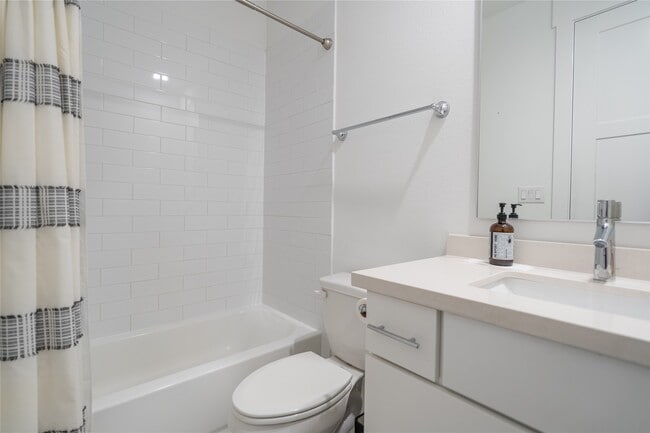 Building Photo - 9806 Blissful Pr Ln