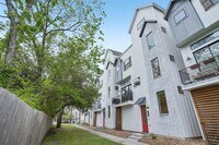 Building Photo - 1521 Weber St