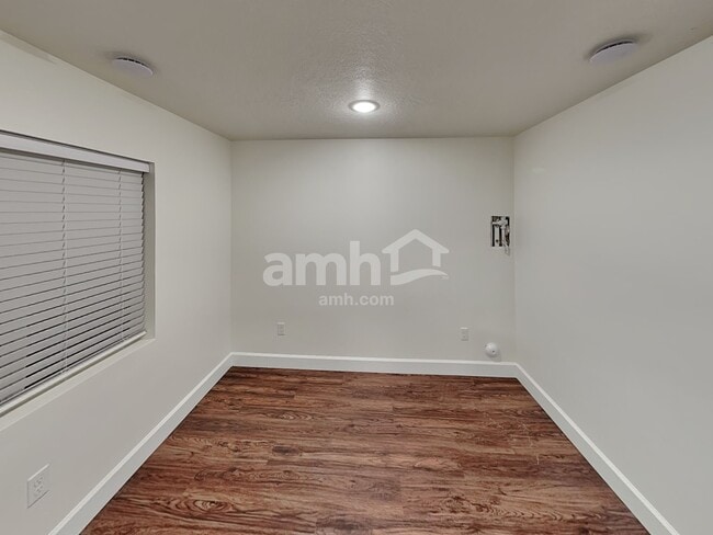 Building Photo - 278 Allen Ln