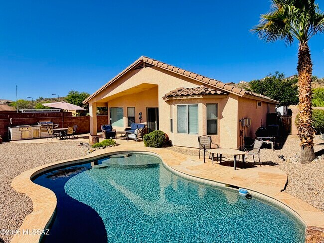 Building Photo - 39577 Diamond Bay Dr