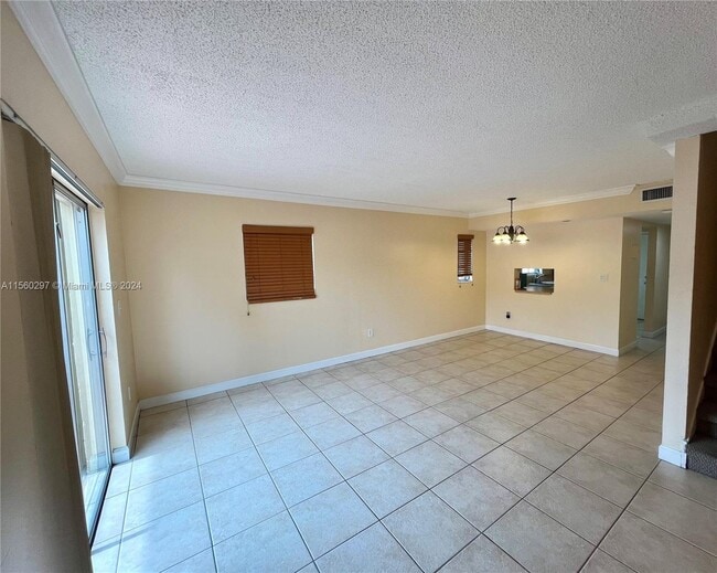 Building Photo - 8600 SW 109th Ave