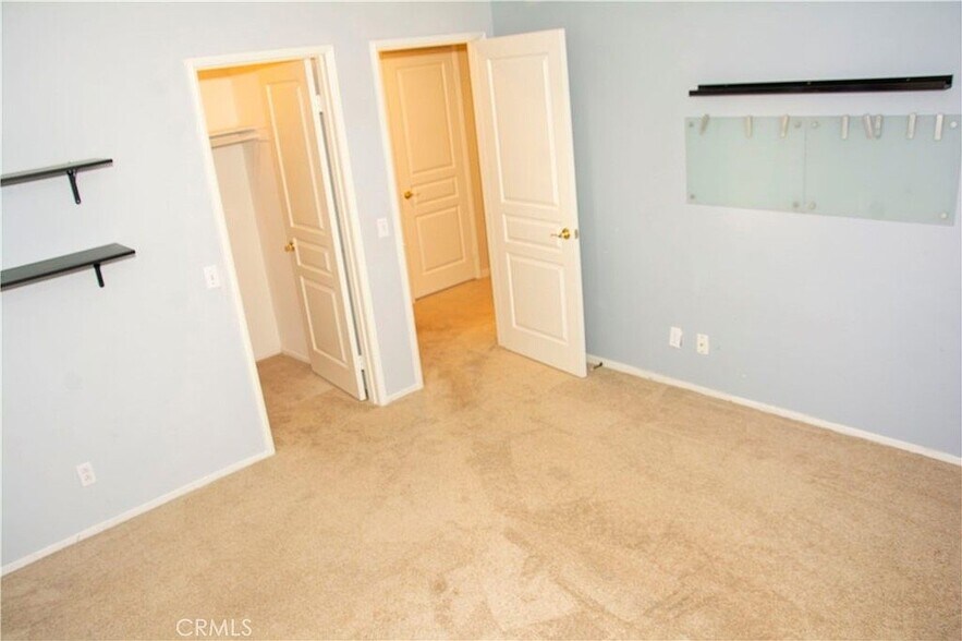 Building Photo - 30432 Vineyard Ln
