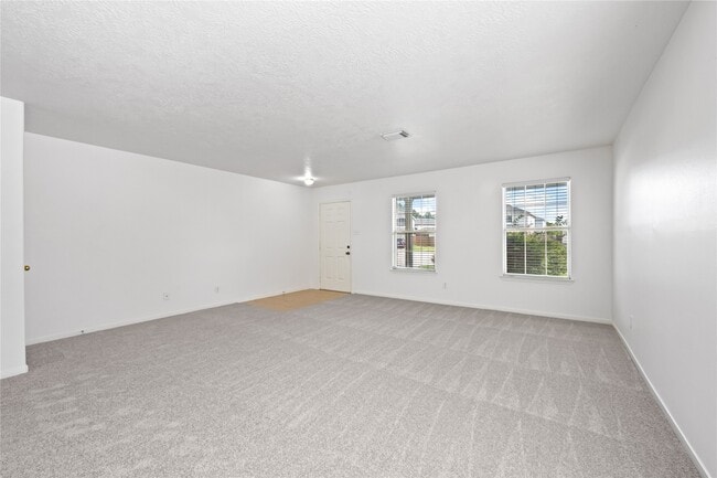Building Photo - 5019 Woodland Meadows Ln
