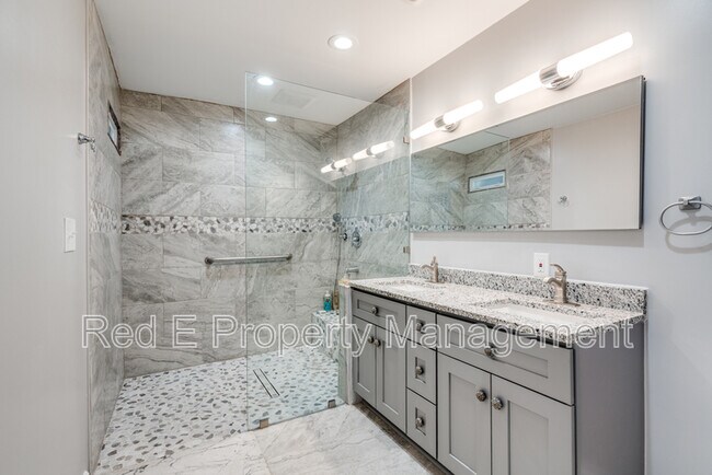 Building Photo - 406 Sea Willow Dr