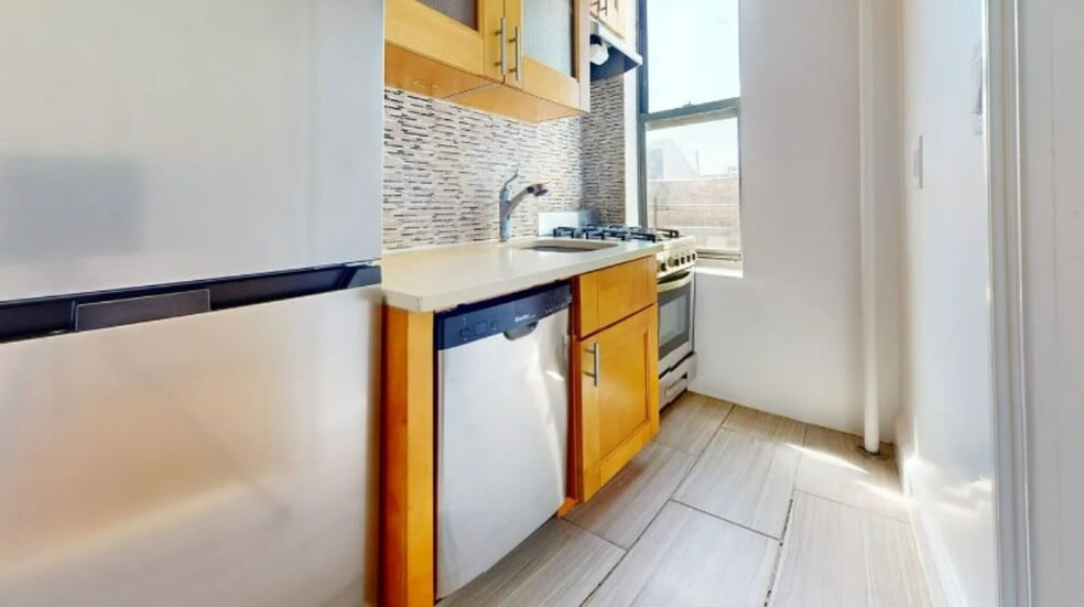 Building Photo - Cooper Street