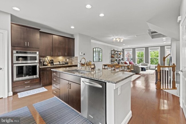 Building Photo - 9618 Stockwell Ln