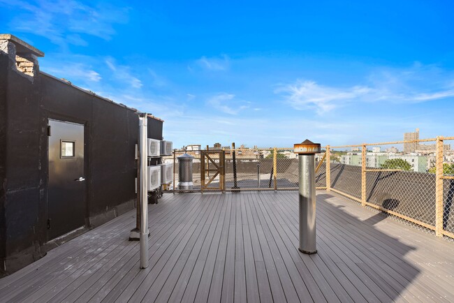 Floorplan - 4521 3rd Ave