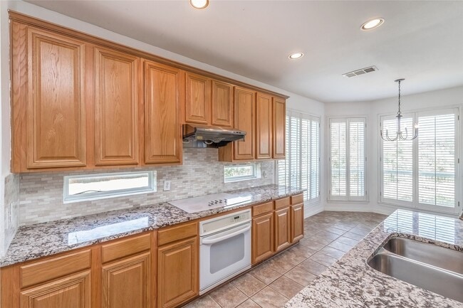 Building Photo - 2318 Balleybrooke Dr