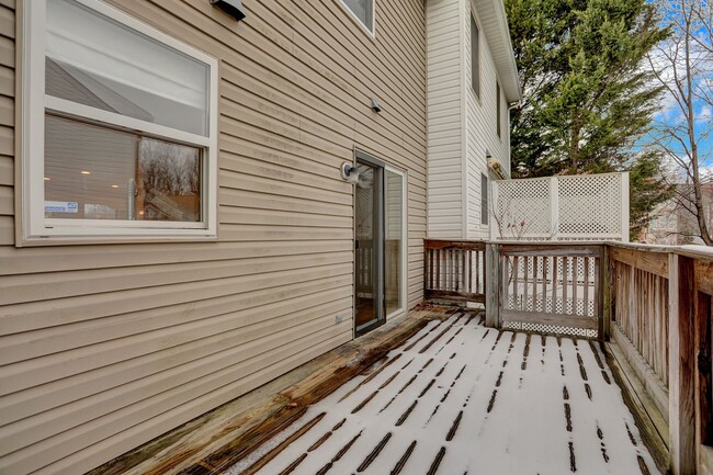 Building Photo - 3902 Cotton Tree Ln