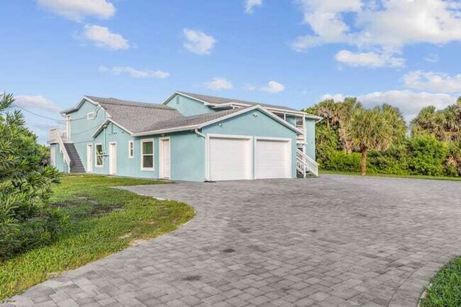 Building Photo - 6403 S Hwy A1A
