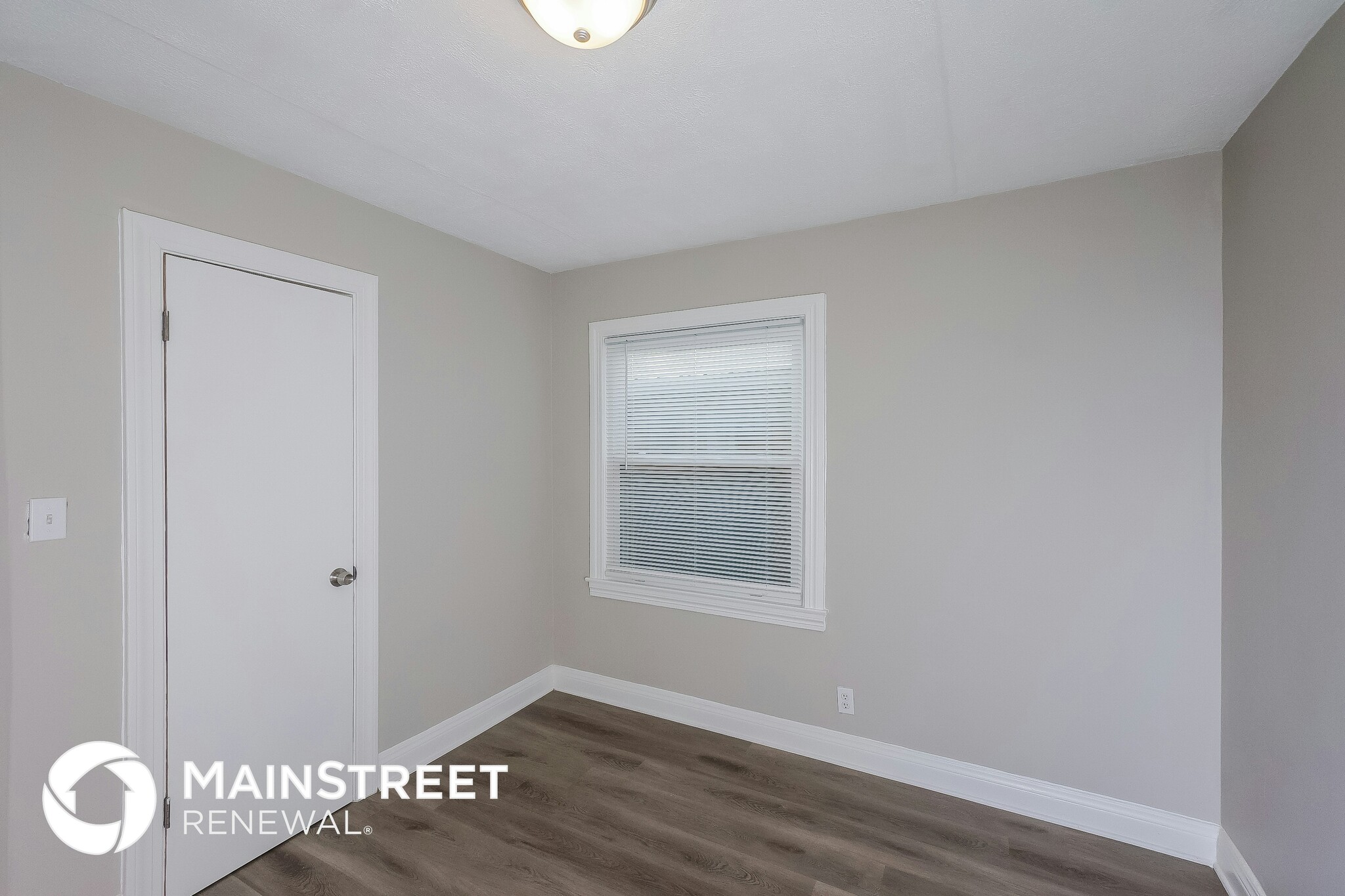 Building Photo - 1088 Bicknell Ave