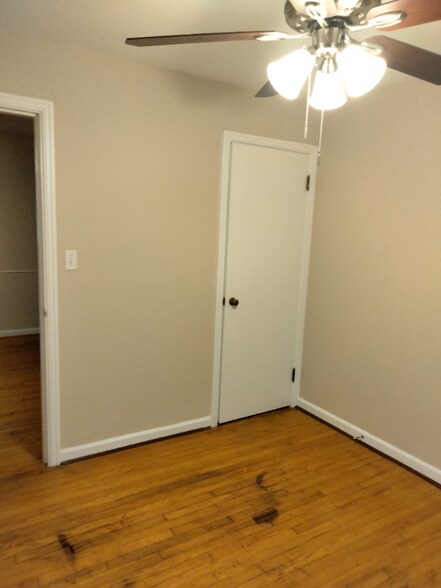 Building Photo - 5434 Fox Rd