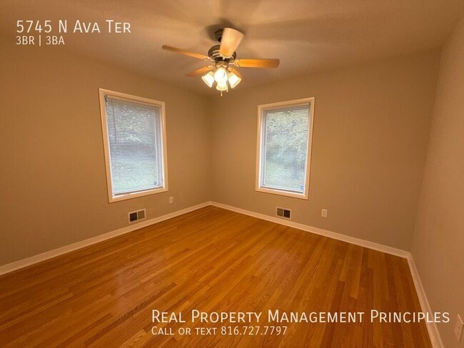 Building Photo - 5745 N Ava Terrace