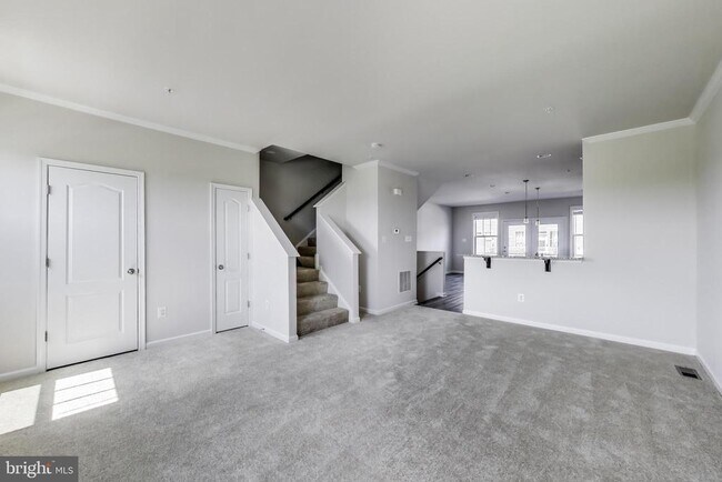 Building Photo - 1821 Jameson Dr