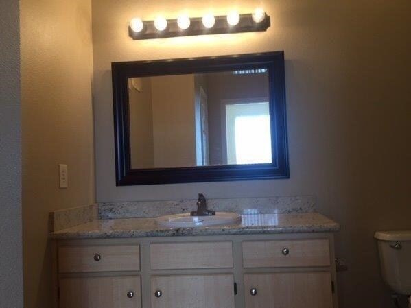 Building Photo - 701 Gibson Dr