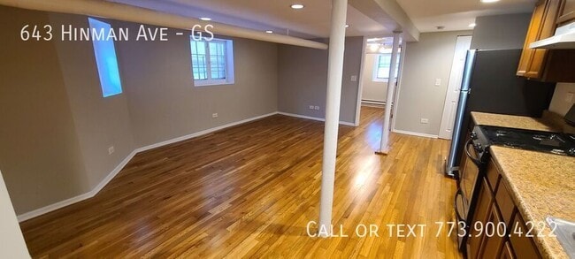 Building Photo - 643 Hinman Ave