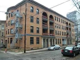 Building Photo - The Saint Clair