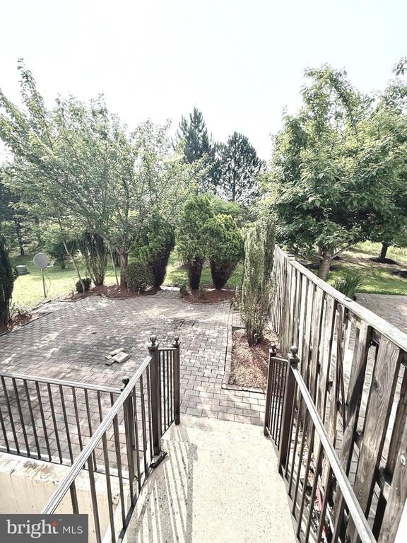 Building Photo - 16579 Bramblewood Ln