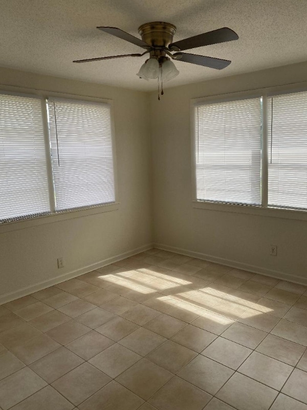 Building Photo - 544 Wilson St