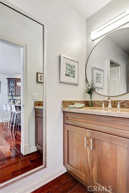 Building Photo - 718 S Broadway