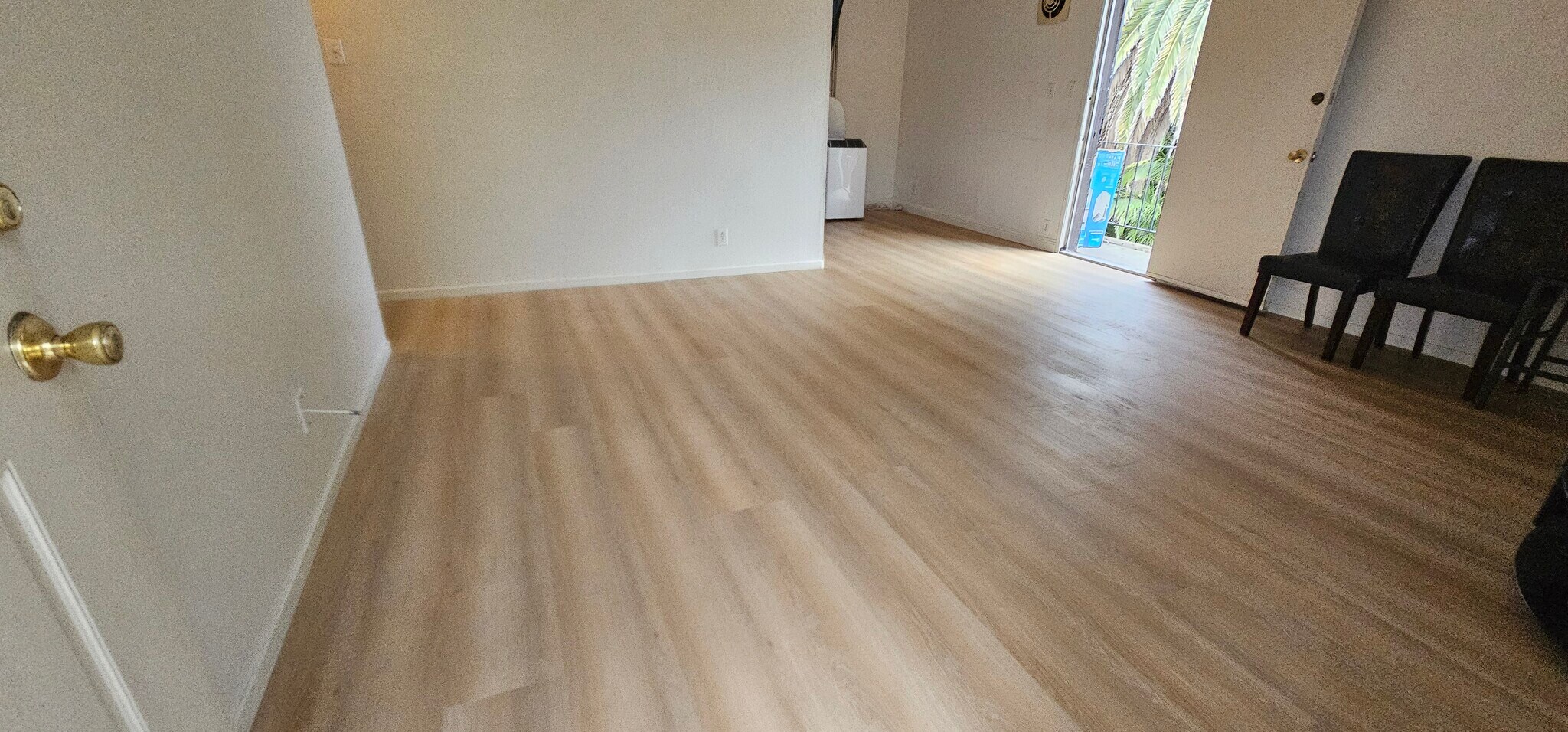 Building Photo - 411 E Santa Fe Ave