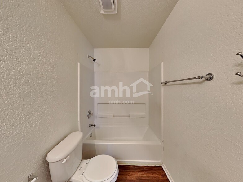 Building Photo - 3819 Torey Mesquite
