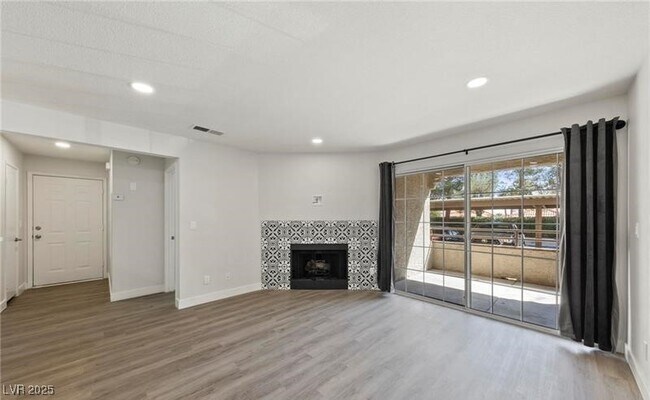 Building Photo - 2200 S Fort Apache Rd