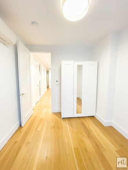 Building Photo - EAST 96 STREET / 2-Bed 1-Bath