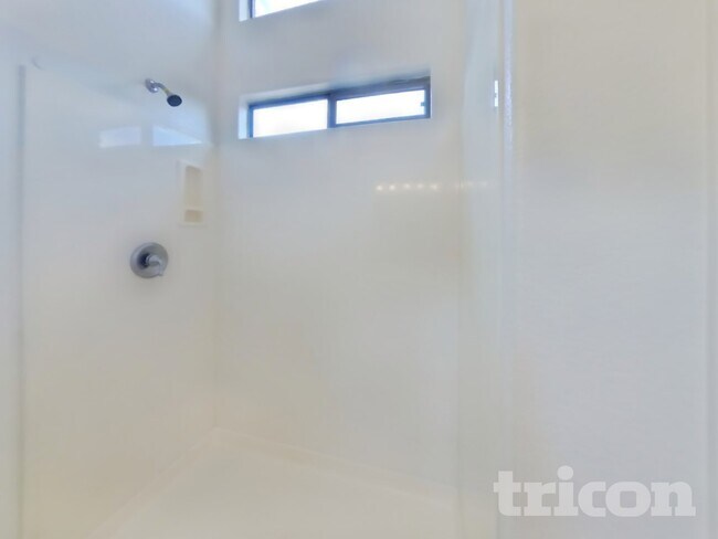 Building Photo - 2111 S 160th Ln