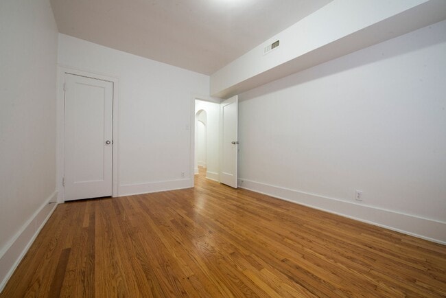 Building Photo - 7701 S Yates