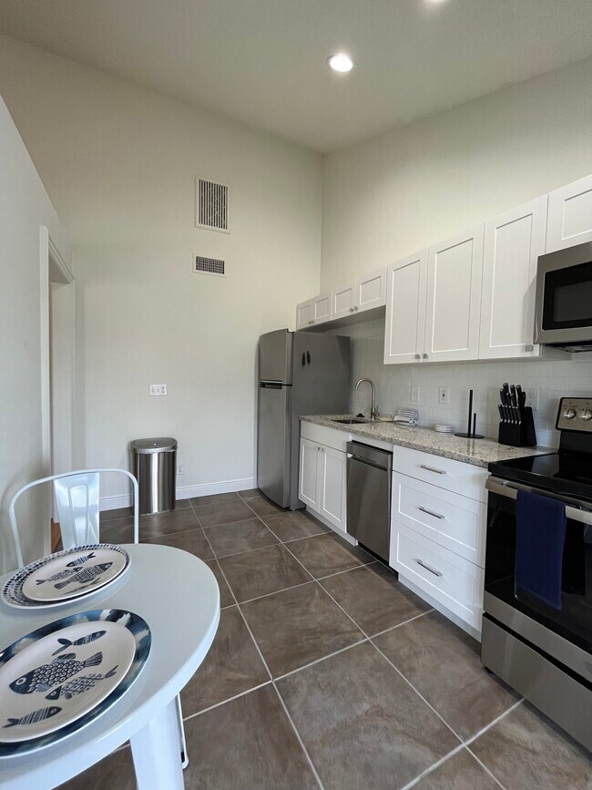 Kitchen 202 - 1100 6th Ave S