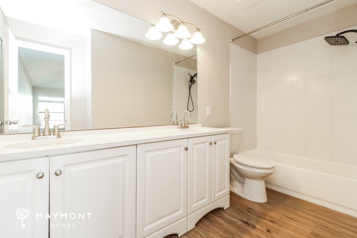 Building Photo - 15155 Nighthawk Dr