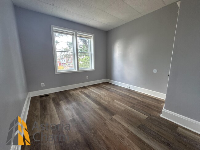 Building Photo - Updated 4 Bedroom Home in the Heart of Bal...