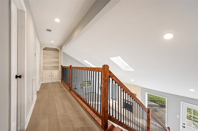 Building Photo - 14015 Cleobrook Dr