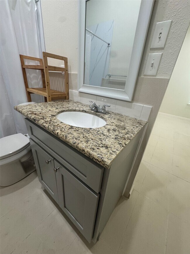 Building Photo - 1443 Willow Rock Rd