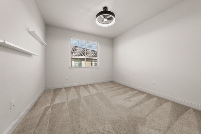 Building Photo - 7585 Mindy Mae Ln