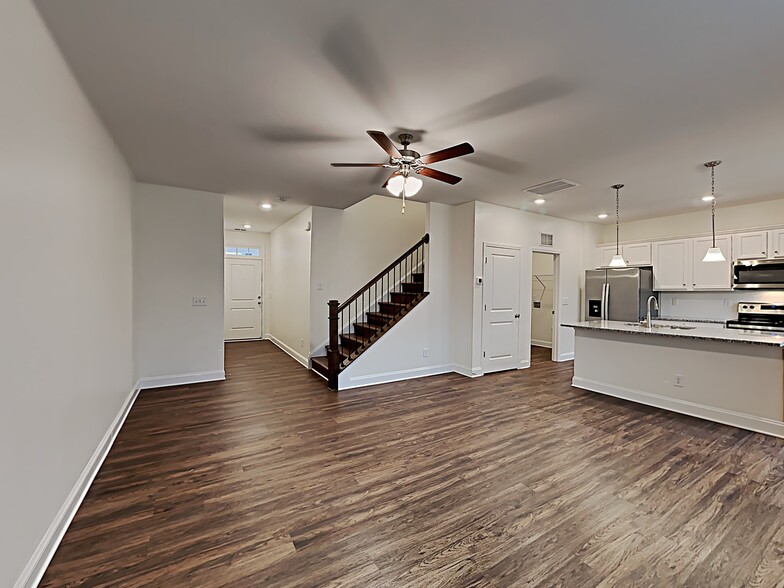 Building Photo - 3204 Brierhill Rd