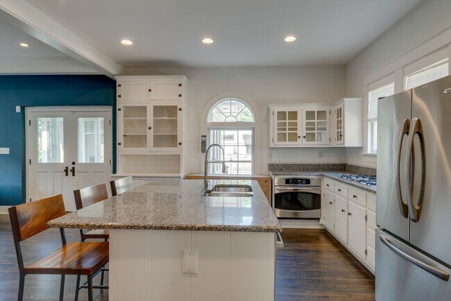 Building Photo - Welcome home to this historic stunner on o...