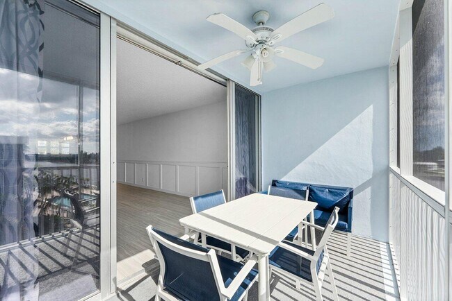 Building Photo - 2004 S Federal Hwy