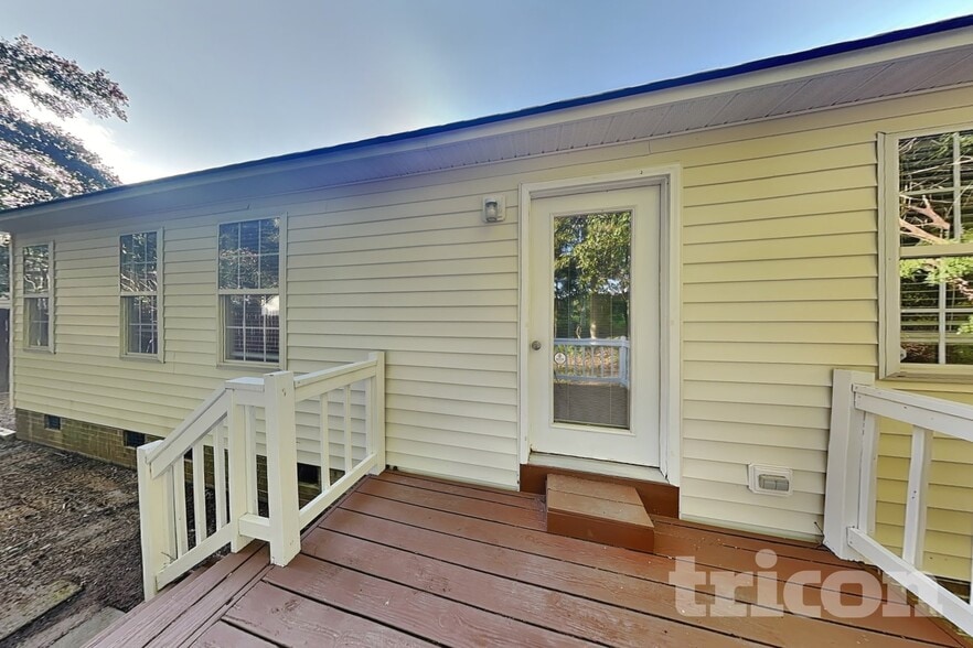 Building Photo - 153 Cambridge Elm Dr